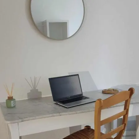 דירה A L'aube Des Bains T3, Pmr, Avec Wifi,terrasse Et Parking למאלו-לה-בן