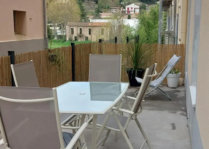 A L'aube Des Bains T3, Pmr, Avec Wifi,terrasse Et Parking Lamalou-les-Bains