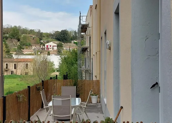 A L'aube Des Bains T3, Pmr, Avec Wifi,terrasse Et Parking *